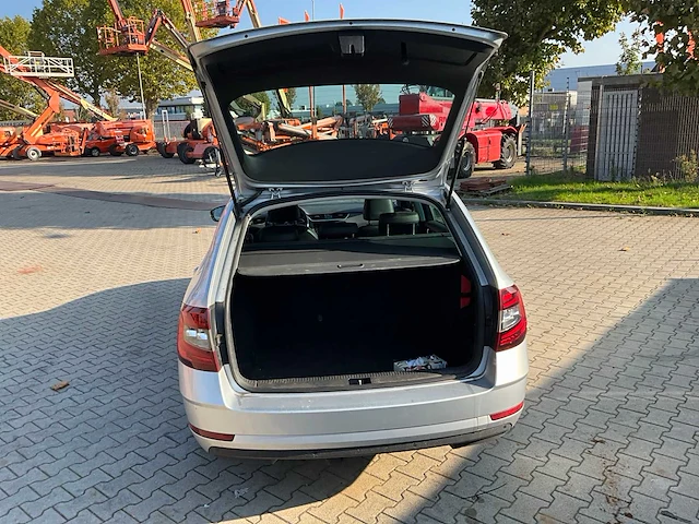2019 skoda octavia combi 1.6 personenauto - afbeelding 15 van  41