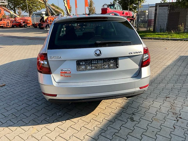2019 skoda octavia combi 1.6 personenauto - afbeelding 22 van  41