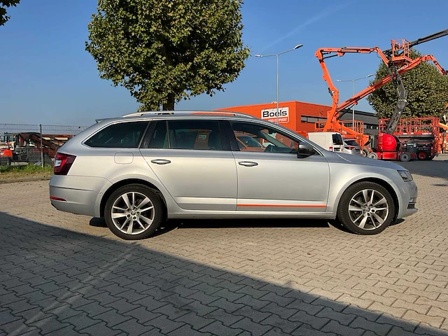 2019 skoda octavia combi 1.6 personenauto - afbeelding 33 van  41
