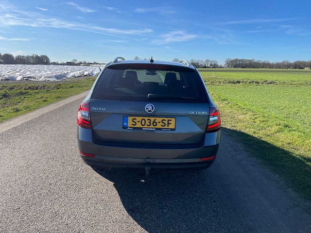 2019 skoda octavia combi 1.6 tdi grt style personenauto - afbeelding 12 van  17