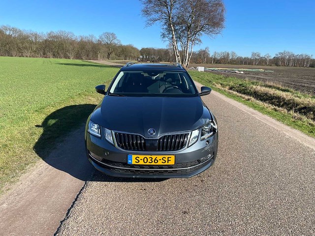 2019 skoda octavia combi 1.6 tdi grt style personenauto - afbeelding 1 van  22