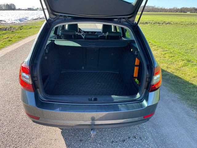 2019 skoda octavia combi 1.6 tdi grt style personenauto - afbeelding 7 van  22