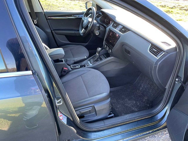 2019 skoda octavia combi 1.6 tdi grt style personenauto - afbeelding 16 van  22