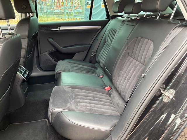 2019 skoda superb combi 2.0 business edition personenauto - afbeelding 17 van  46
