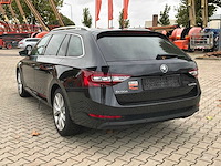 2019 skoda superb combi 2.0 business edition personenauto - afbeelding 44 van  46