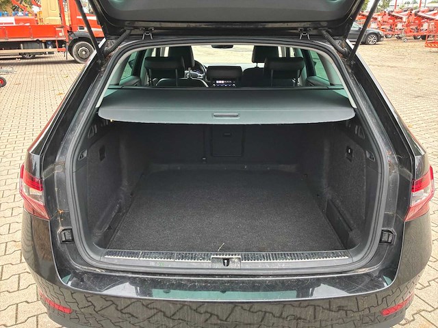 2019 skoda superb combi 2.0 business edition personenauto - afbeelding 21 van  48