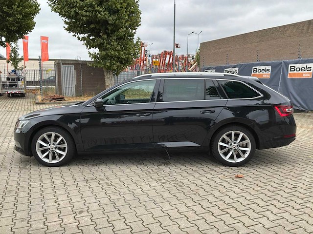 2019 skoda superb combi 2.0 business edition personenauto - afbeelding 47 van  48