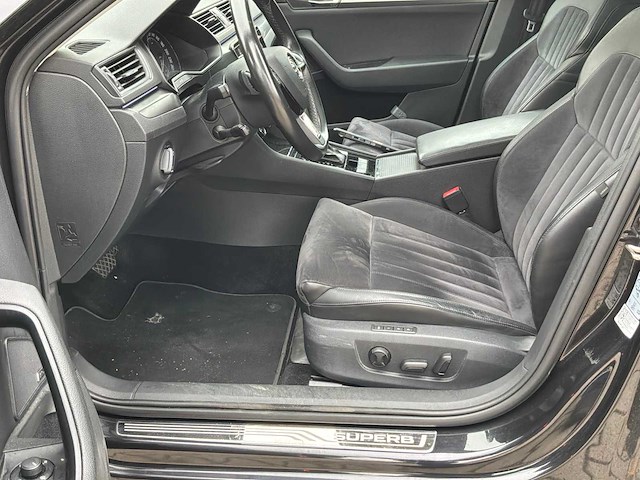 2019 skoda superb hb 2.0 tdi premium edition personenauto - afbeelding 3 van  49