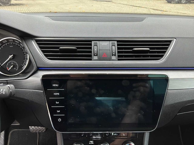 2019 skoda superb hb 2.0 tdi premium edition personenauto - afbeelding 10 van  49