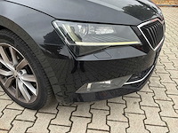 2019 skoda superb hb 2.0 tdi premium edition personenauto - afbeelding 30 van  49