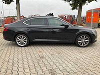 2019 skoda superb hb 2.0 tdi premium edition personenauto - afbeelding 34 van  49