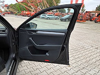 2019 skoda superb hb 2.0 tdi premium edition personenauto - afbeelding 24 van  44