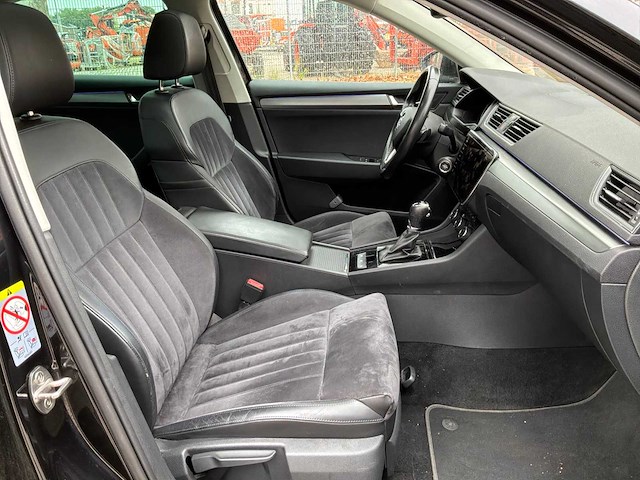 2019 skoda superb hb 2.0 tdi premium edition personenauto - afbeelding 26 van  44