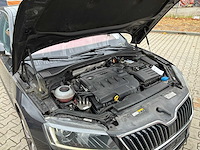 2019 skoda superb hb 2.0 tdi premium edition personenauto - afbeelding 34 van  44