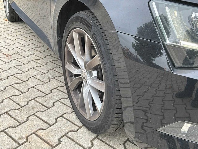 2019 skoda superb hb 2.0 tdi premium edition personenauto - afbeelding 36 van  44