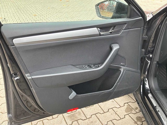 2019 skoda superb hb 2.0 tdi premium edition personenauto - afbeelding 44 van  44