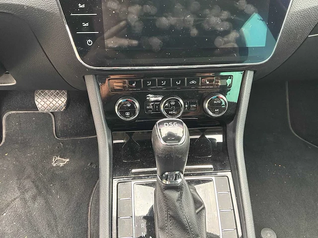 2019 skoda superb hb 2.0 tdi premium edition personenauto - afbeelding 8 van  41