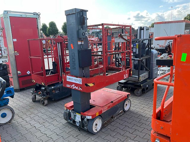 2019 skyjack sj12 personenlift - afbeelding 1 van  18