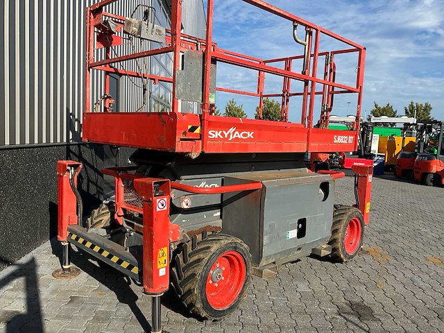 2019 skyjack sj6832 rt hoogwerker - afbeelding 1 van  1