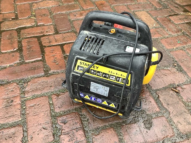 2019 stanley olievrije compressor - afbeelding 3 van  3