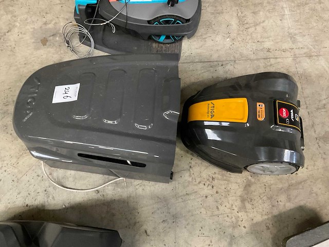 2019 stiga autoclip. m5 robotmaaier - afbeelding 1 van  5