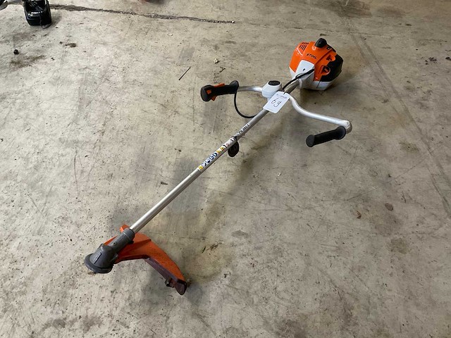 2019 stihl fs 260 c bosmaaier, benzine - afbeelding 1 van  5