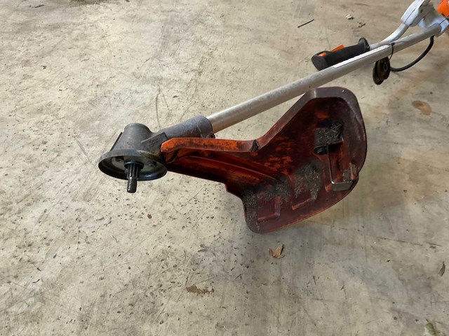 2019 stihl fs 260 c bosmaaier, benzine - afbeelding 4 van  5