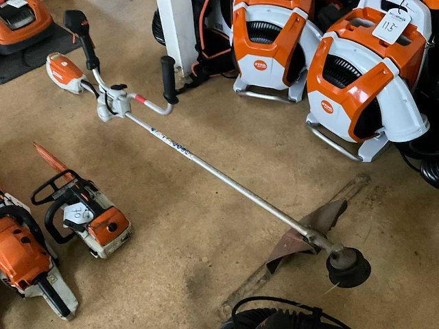 2019 stihl fsa 130 accu bosmaaier - afbeelding 2 van  8