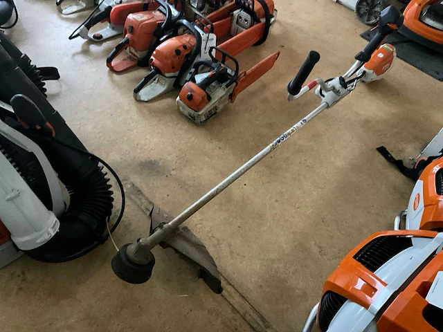 2019 stihl fsa 130 accu bosmaaier - afbeelding 3 van  8