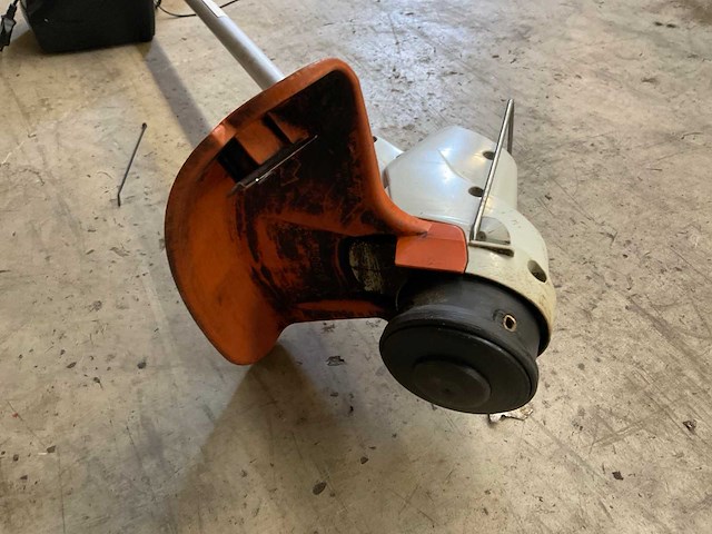 2019 stihl fsa 56 bosmaaier, accu - afbeelding 3 van  4