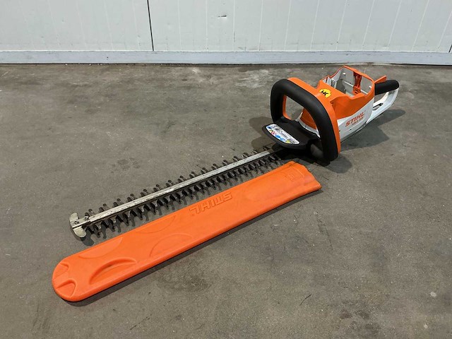 2019 stihl hsa 56 heggenschaar - afbeelding 1 van  5