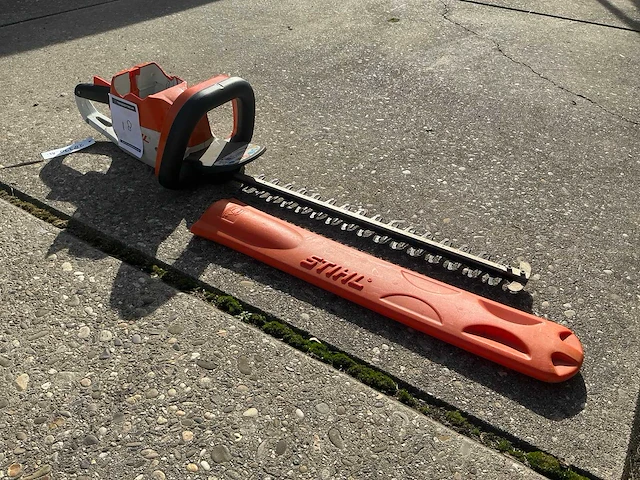 2019 stihl hsa56 heggenschaar - afbeelding 2 van  7