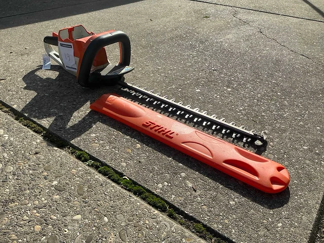 2019 stihl hsa56 heggenschaar - afbeelding 2 van  7