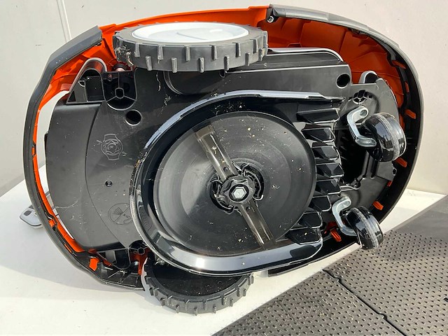 2019 stihl imow rmi632 robotmaaier - afbeelding 11 van  13