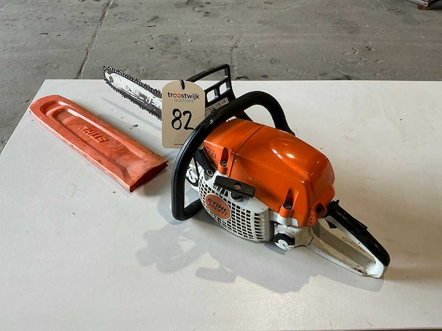 2019 stihl ms271 kettingzaag - afbeelding 1 van  4