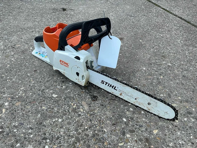2019 stihl msa 220c kettingzaag en lader - afbeelding 2 van  9