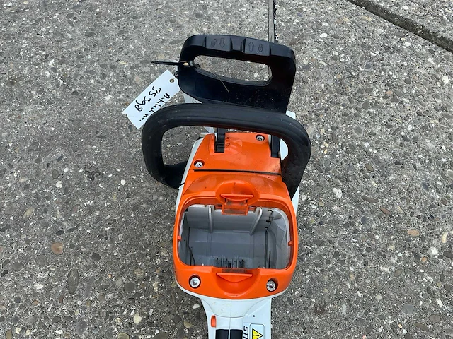 2019 stihl msa 220c kettingzaag en lader - afbeelding 4 van  9