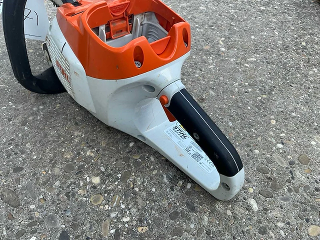 2019 stihl msa 220c kettingzaag en lader - afbeelding 5 van  9
