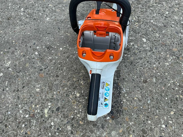 2019 stihl msa 220c kettingzaag - afbeelding 4 van  7