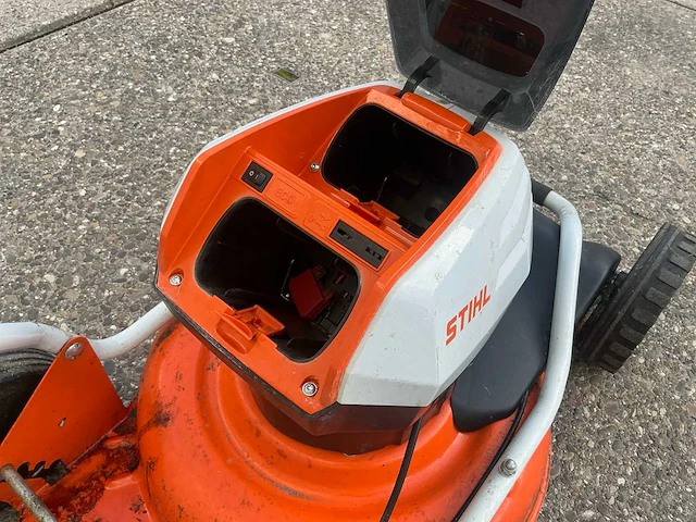 2019 stihl rma 2 rt grasmaaier - afbeelding 8 van  11