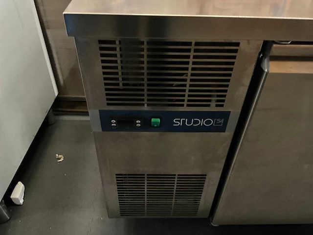 2019 studio 54 tavolo gn vent. 1260×700 tn top tweedeurs koelwerkbank - afbeelding 4 van  6