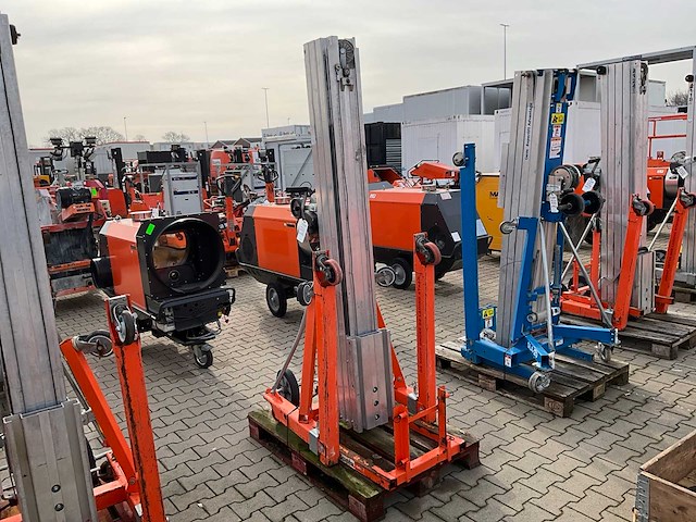 2019 sumner manufacturing 2118 materiaallift / kanaallift - afbeelding 1 van  13