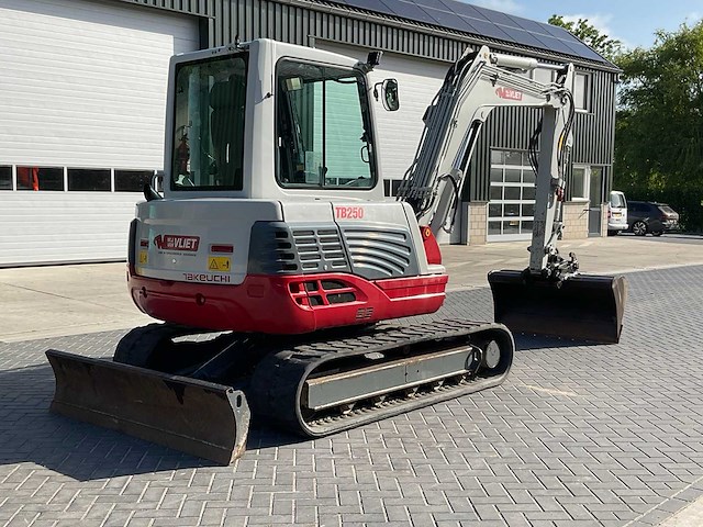 2019 takeuchi tb 250 rupsgraafmachine (c) - afbeelding 7 van  12