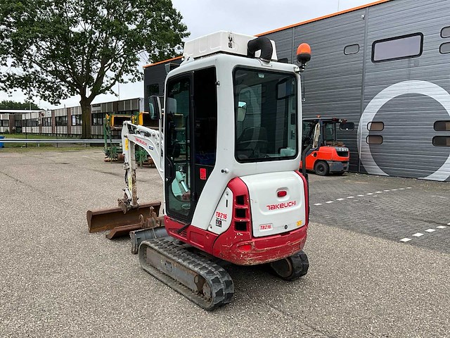 2019 takeuchi tb216 minigraafmachine - afbeelding 29 van  36