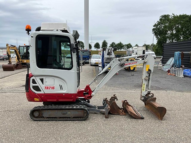 2019 takeuchi tb216 minigraafmachine - afbeelding 35 van  36