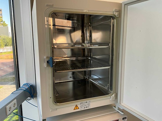 2019 thermowetenschappelijke heracell 150i gp laboratorium co2-incubator (2x) - afbeelding 10 van  14