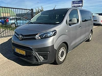 2019 toyota proace shuttle 1.5 d-4d personenauto