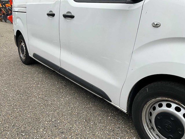 2019 toyota proace worker 1.5d bedrijfswagen vds-68-j - afbeelding 16 van  25