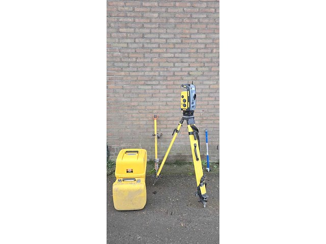 2019 trimble rts573 dr plus total station bouwlaser - afbeelding 1 van  5