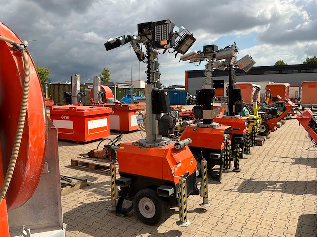 2019 trime x-chain a0036 stationaire lichtmast - afbeelding 12 van  21